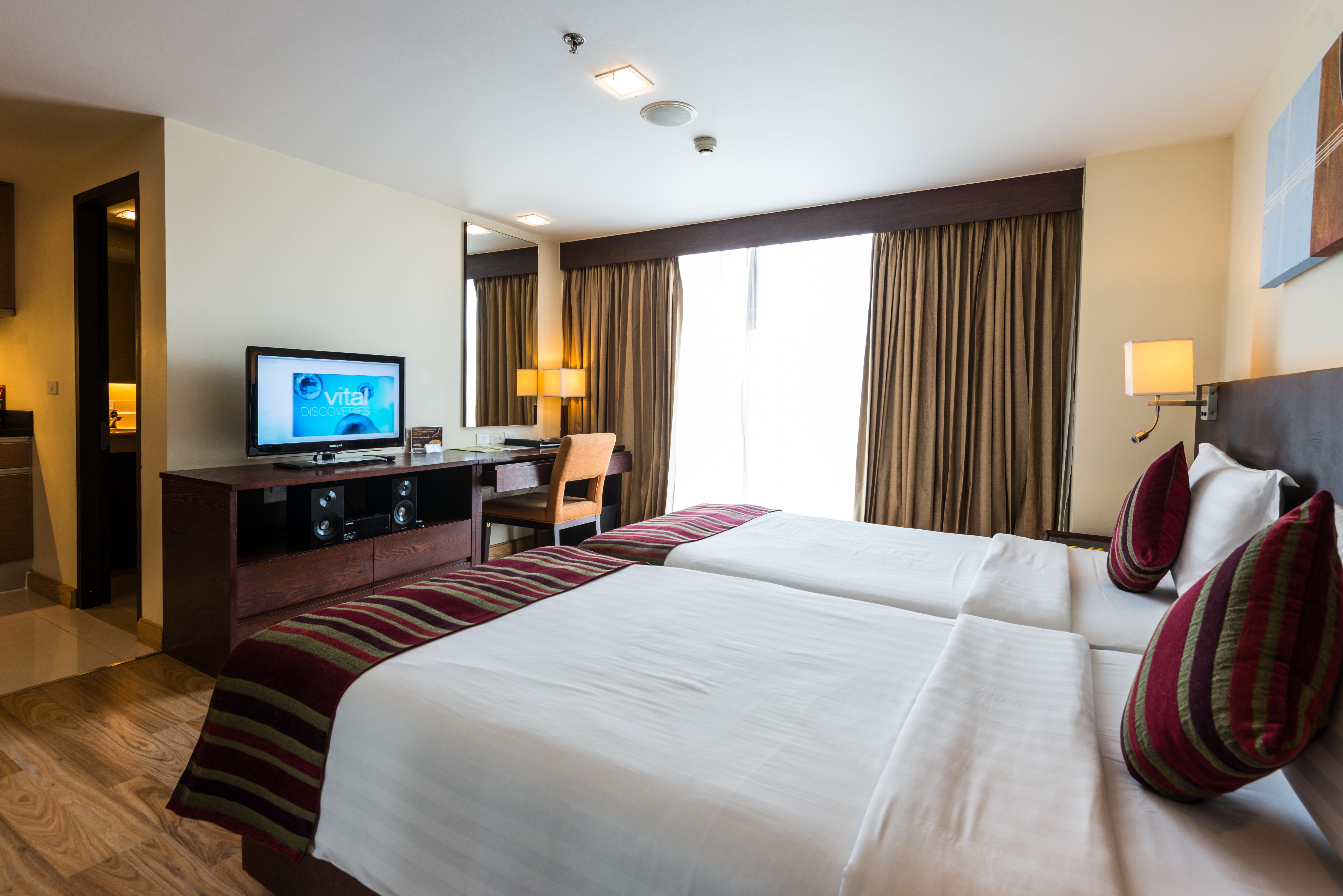Lohas Residences Sukhumvit 2 מלון בנגקוק