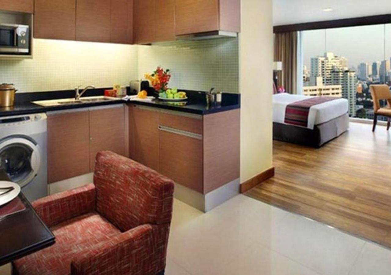 Lohas Residences Sukhumvit 2 מלון 4*