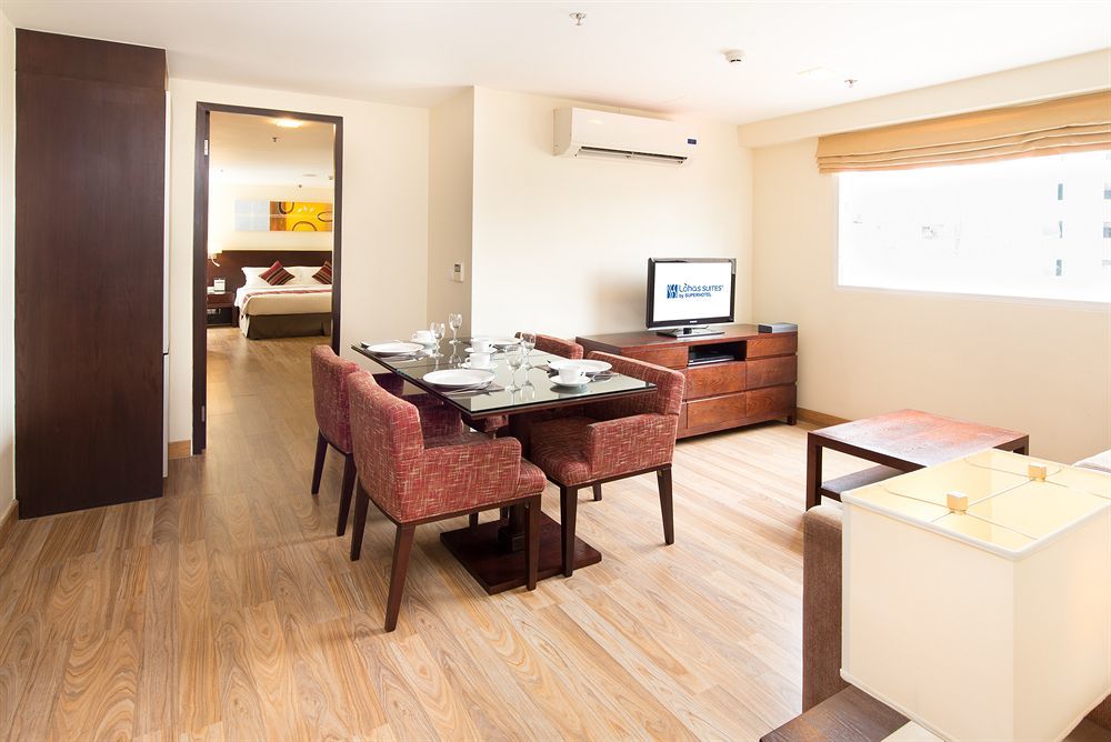Lohas Residences Sukhumvit 2 מלון